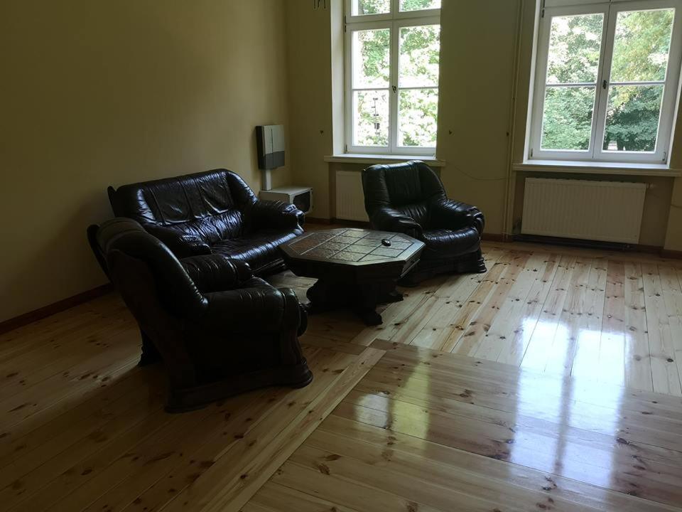 Stado Ogierow Sierakow Hotel Sierakow  Buitenkant foto